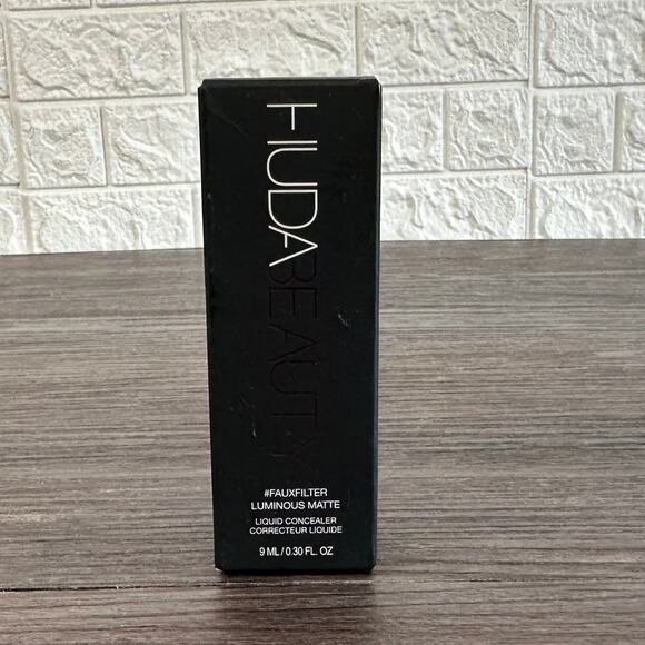 Huda Beauty #FauxFilter Luminous Matte Concealer 9 ML Set of 2 Shade 8.5R & 7.7R - Picture 1 of 5